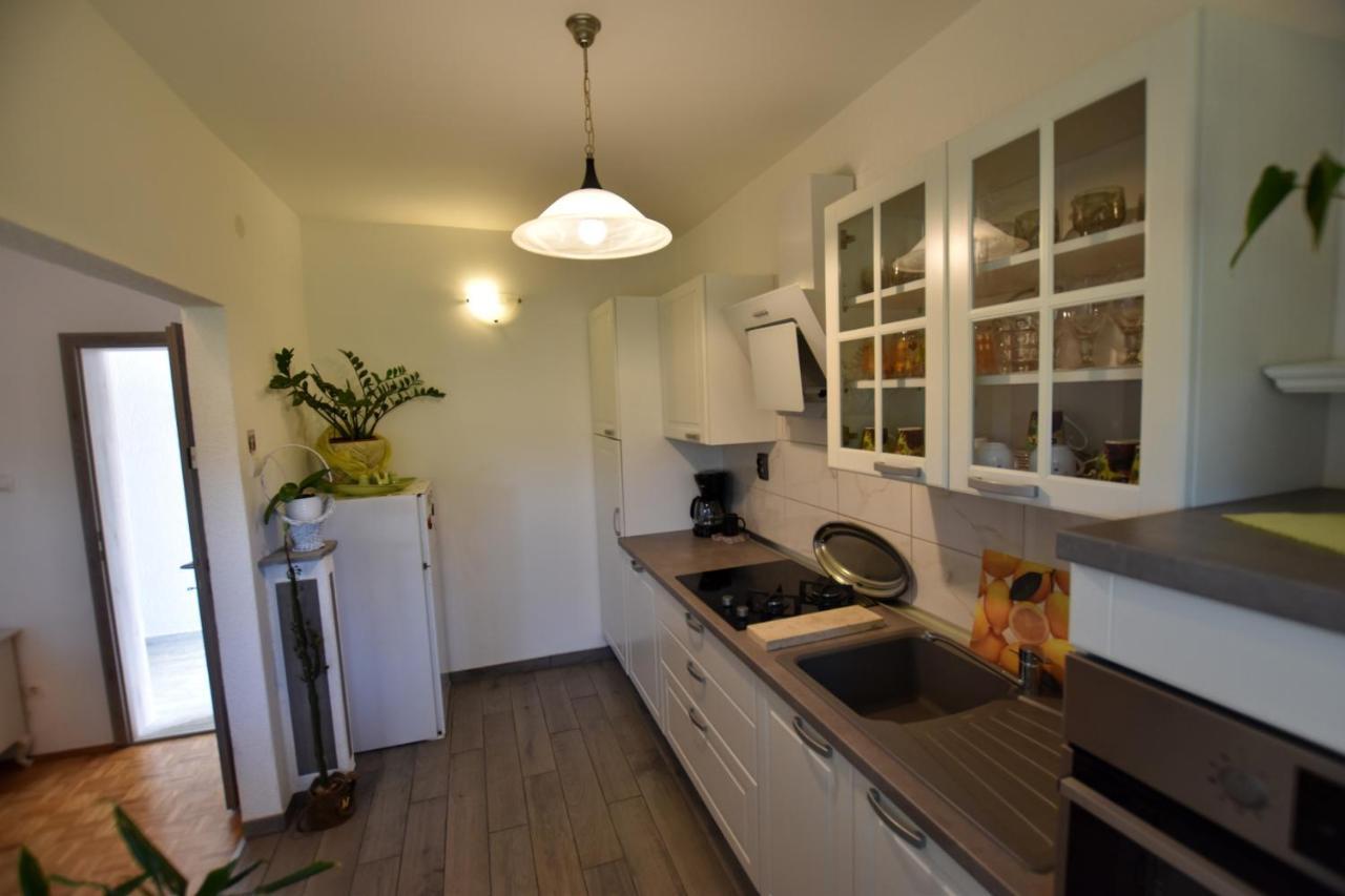 Apartments Frkovic Ledenice エクステリア 写真