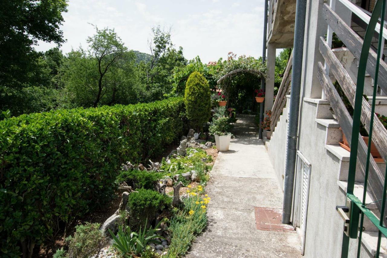 Apartments Frkovic Ledenice エクステリア 写真