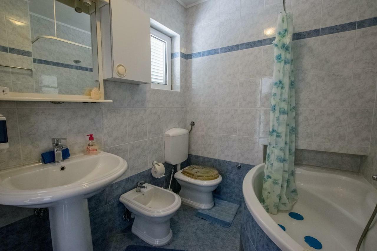 Apartments Frkovic Ledenice エクステリア 写真