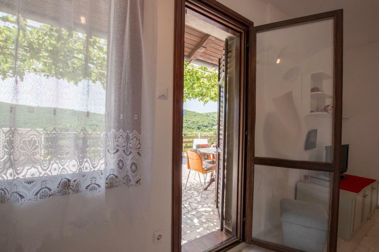 Apartments Frkovic Ledenice エクステリア 写真